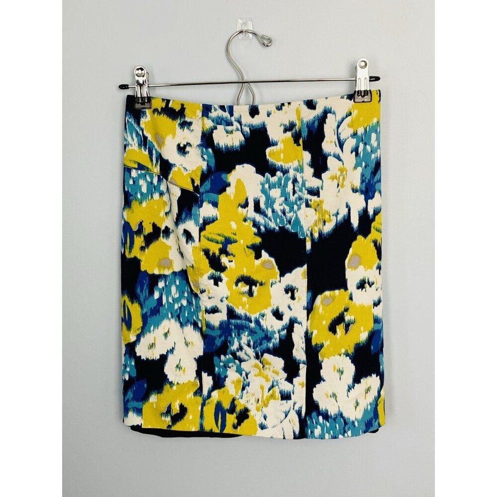 Lysse New York Women’s Size SP Floral Stretchy Pull-On Lined Skirt Blue/Yellow